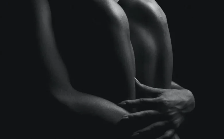 Przemoc w relacji. Jak odzyskać swój głos i wyjść z auto-sabotażu?